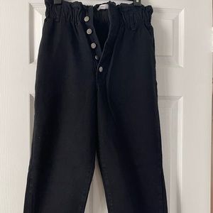 Black High Rise Jeans!